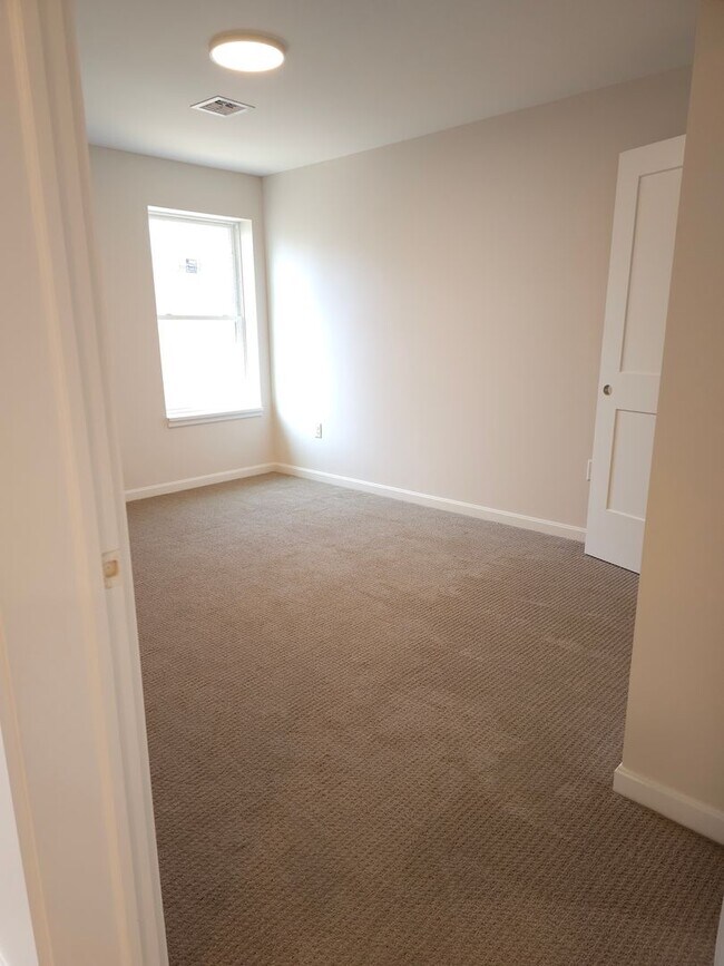 Building Photo - Village at Autumn Pond II:  New 2 Bedroom Corner Apartments with Balcony