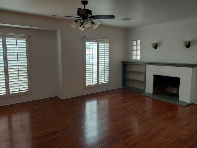 Building Photo - Beautiful RANCH HOME  Rental