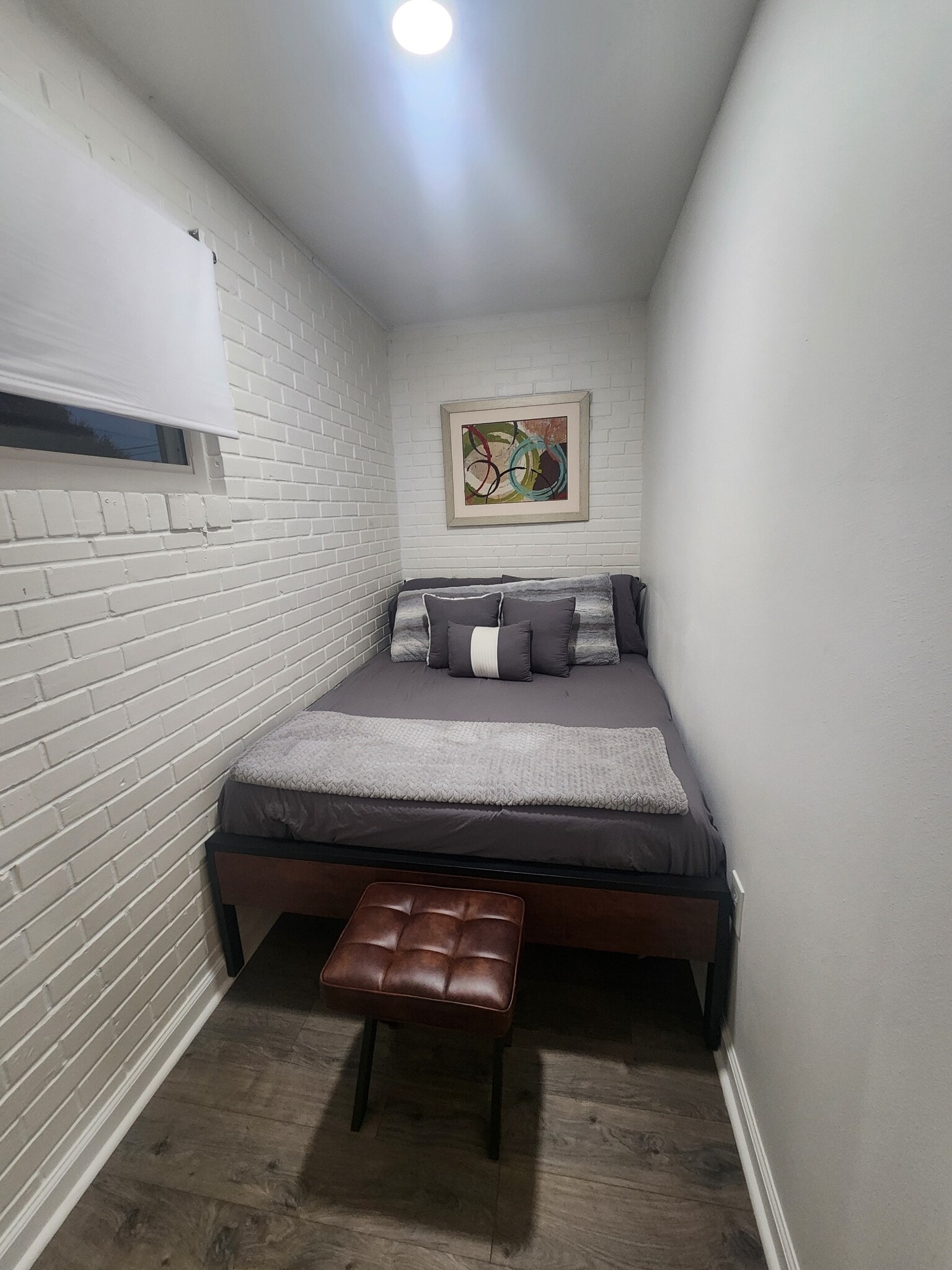 Building Photo - West Grant St Apartments