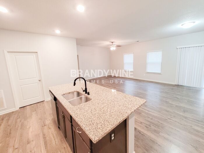 Building Photo - 94 Vivian Way