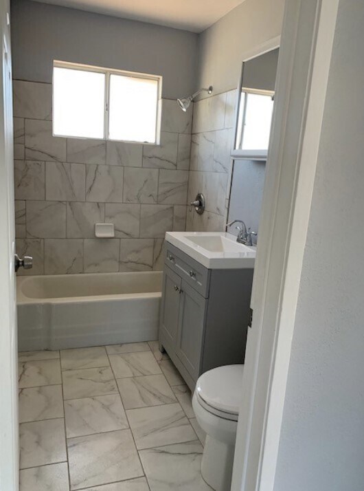 Building Photo - 308 N Second St