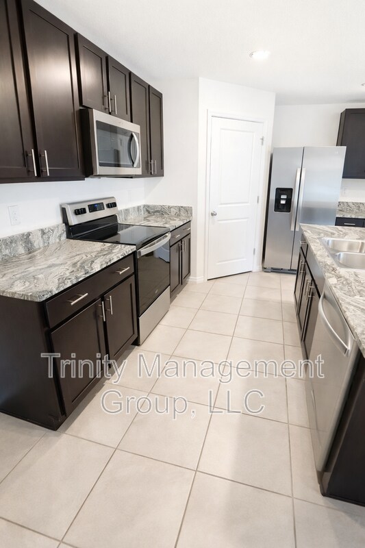 Building Photo - 36350 Spanish Rose Dr