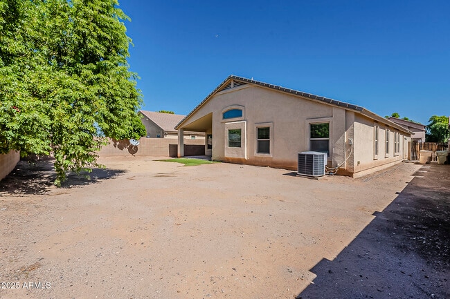 Building Photo - 7358 N 72nd Ave
