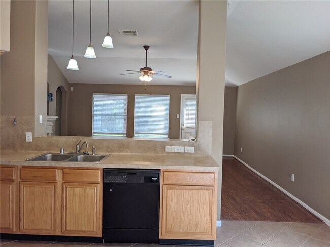 Building Photo - 3018 Rancher Hollow Ct