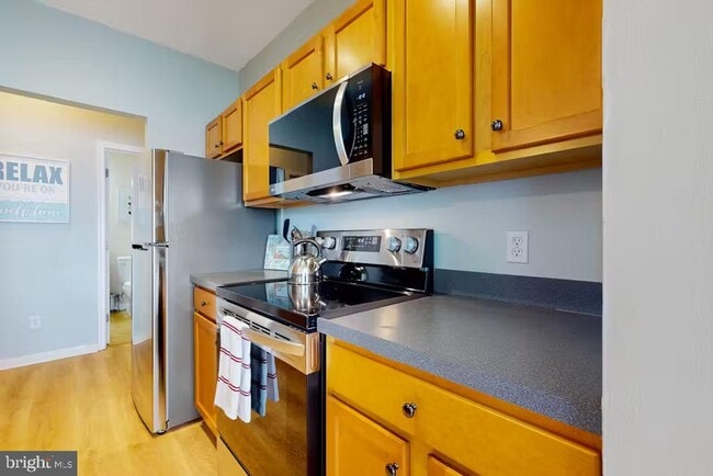 Building Photo - 34670 Villa Cir