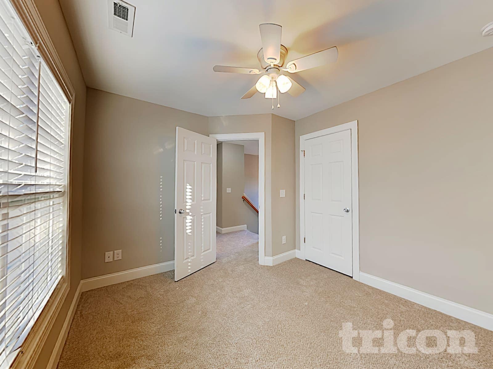 Building Photo - 465 Hunter Way