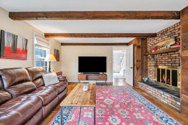 Building Photo - 807 Union Ave