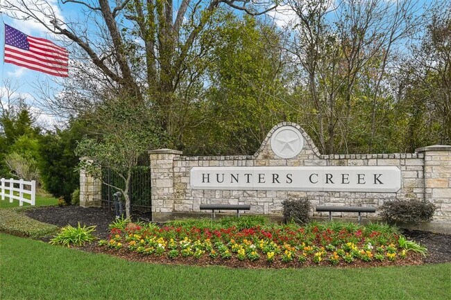 Building Photo - 6819 Hunters Trace Ln