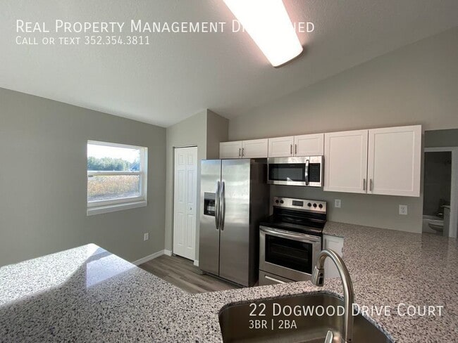 Building Photo - 22 Dogwood Dr Ct