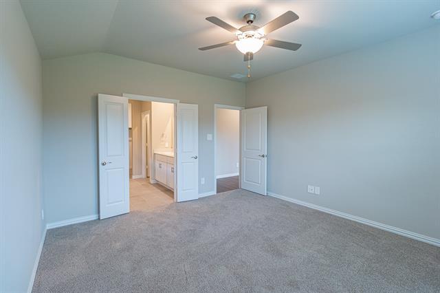 Building Photo - 2210 Gustavus Dr
