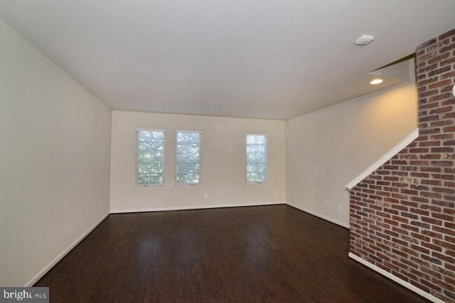 Building Photo - 22904 Bollinger Terrace