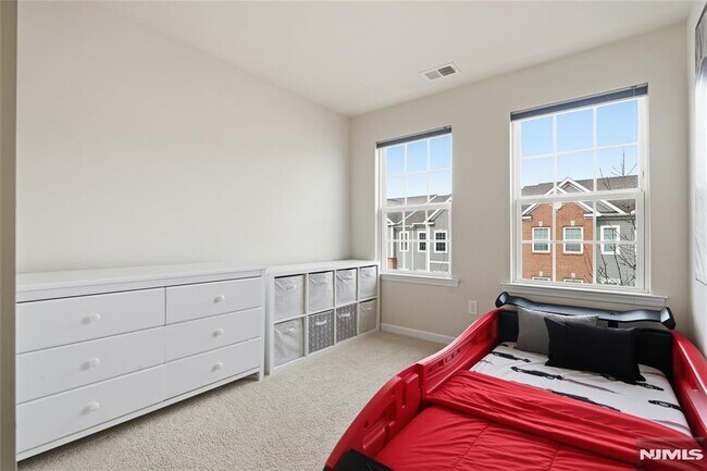 Building Photo - 56 Wesmont Drive