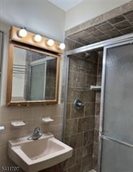 Building Photo - 4 Chestnut St