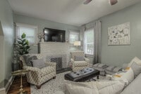 Building Photo - 1145 W 41st Terrace