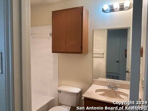 Building Photo - 14526 Waddesdon Bluff