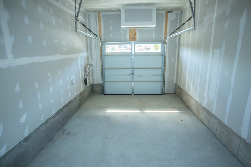 Building Photo - 1516 Ribbon Limestone Ter SE