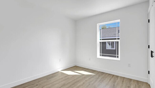 Building Photo - 6880 W Tadpole Cir