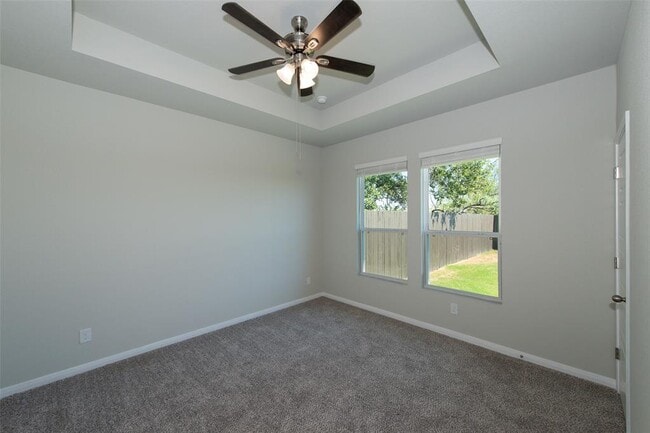 Building Photo - 383 Cross Barn Blvd