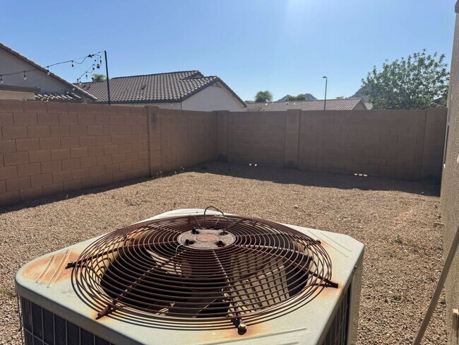 Building Photo - Queen Creek 4 bed 2.5 bath For rent