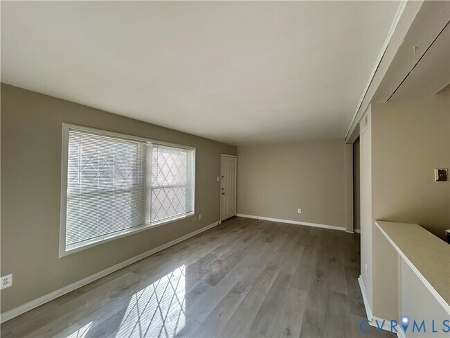 Building Photo - 3510 Chamberlayne Ave