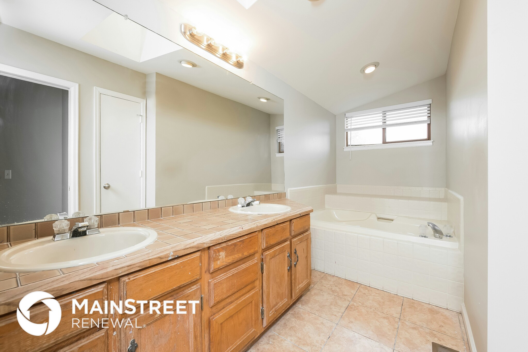 Building Photo - 16223 E Princeton Cir