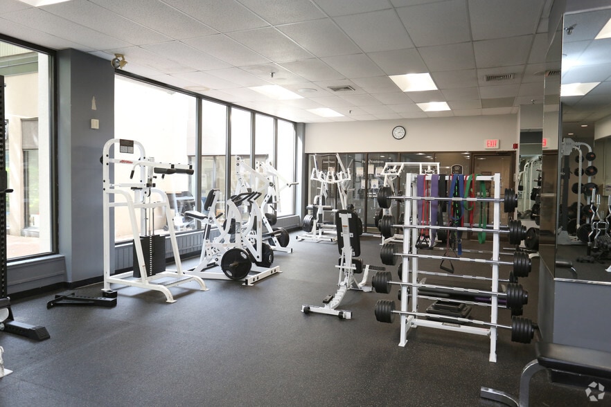 Fitness Center - Atrium On Commonwealth
