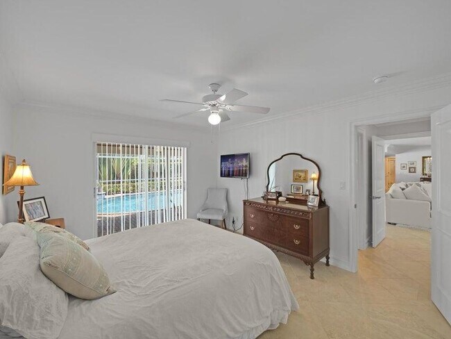 Building Photo - 1050 Gulfstream Way