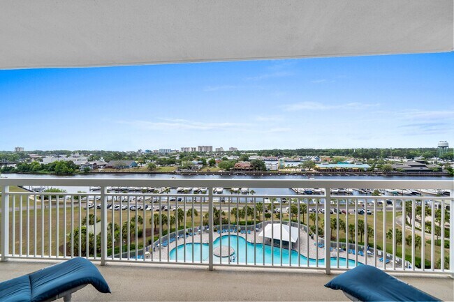Building Photo - Spacious 3BR/3BA Coastal Retreat at Harbour Pointe – Utilities Included!