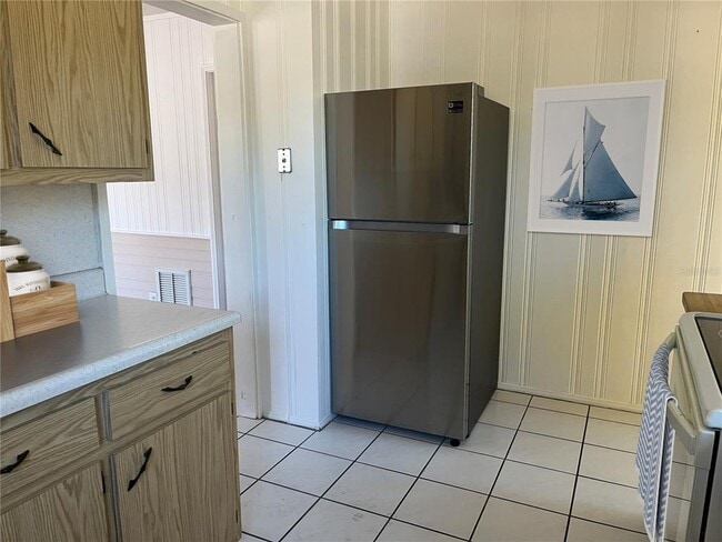 Building Photo - 321 San Jose Dr