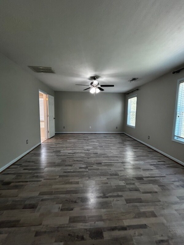 Building Photo - 368 Peppercorn Ln