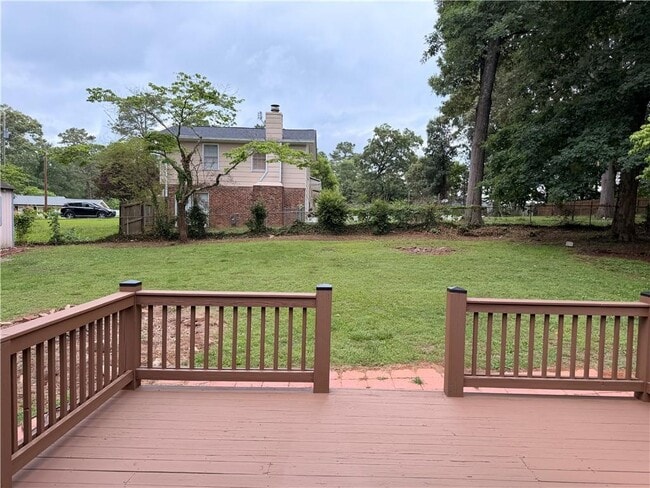 Building Photo - 886 Killian Hill Rd SW