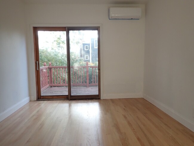 Building Photo - 88 Clermont Ave