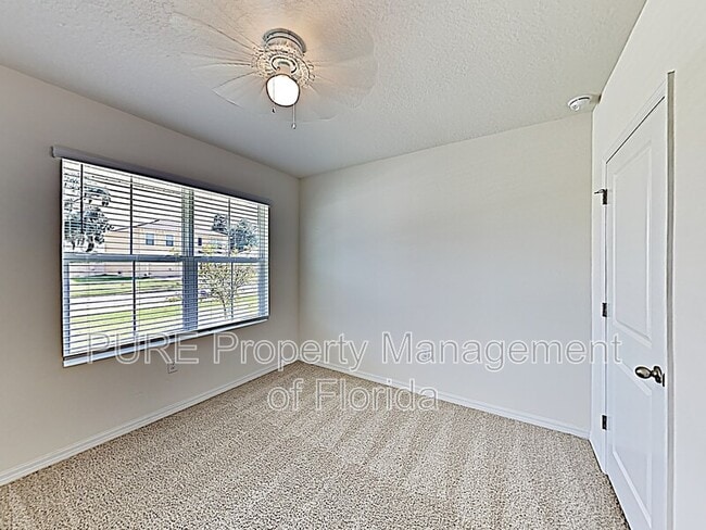Building Photo - 9734 Pepper Tree Pl