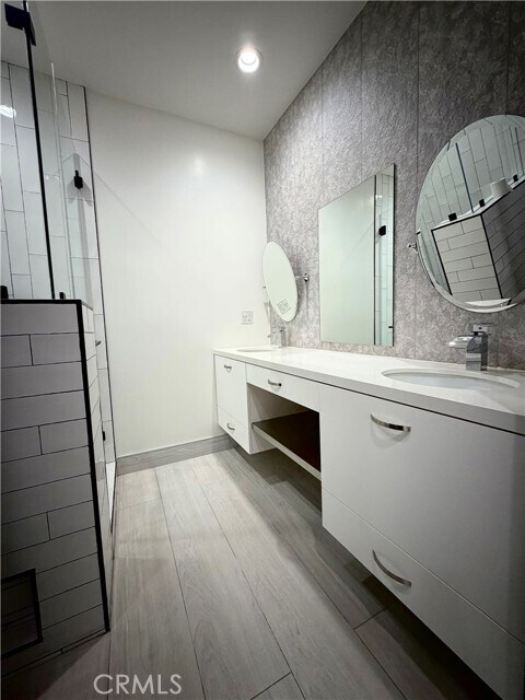 Building Photo - 7067 Middlesbury Ridge Cir