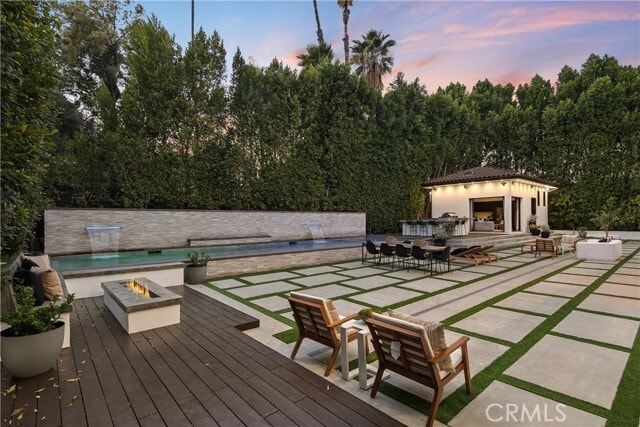 Building Photo - 5535 Shirley Ave