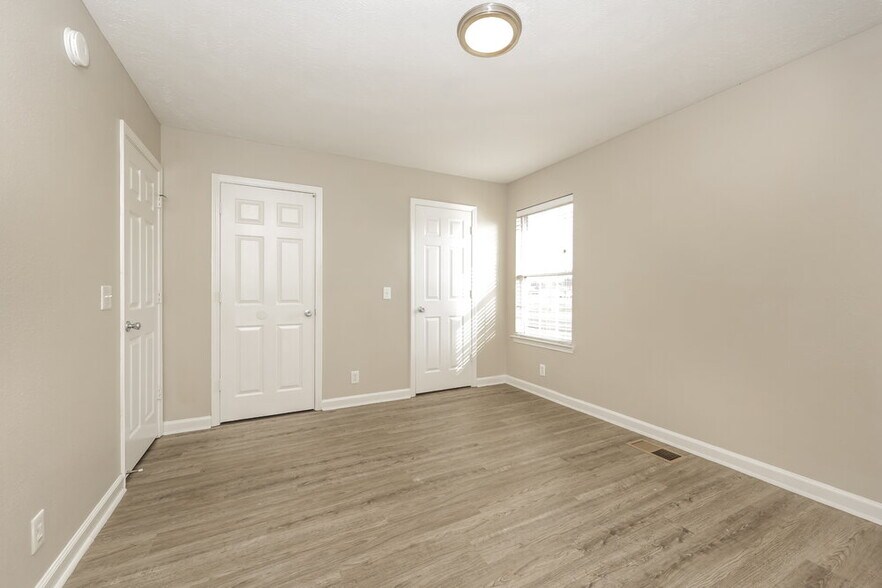 Building Photo - 975 Evie Ann Ln