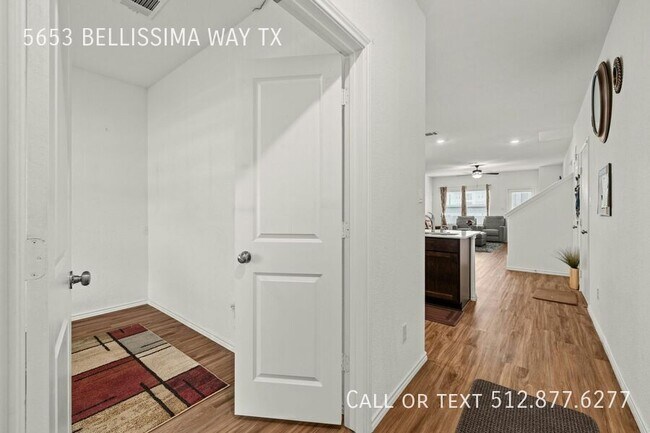 Building Photo - 5653 Bellissima Way