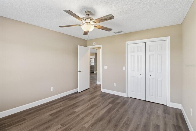 Building Photo - 2609 Privada Dr