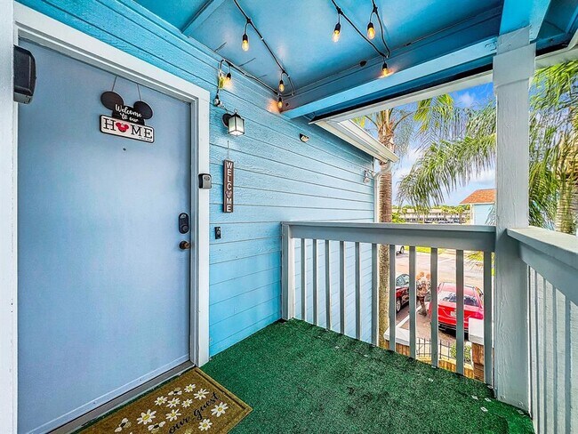 Building Photo - 2731 N Poinciana Blvd