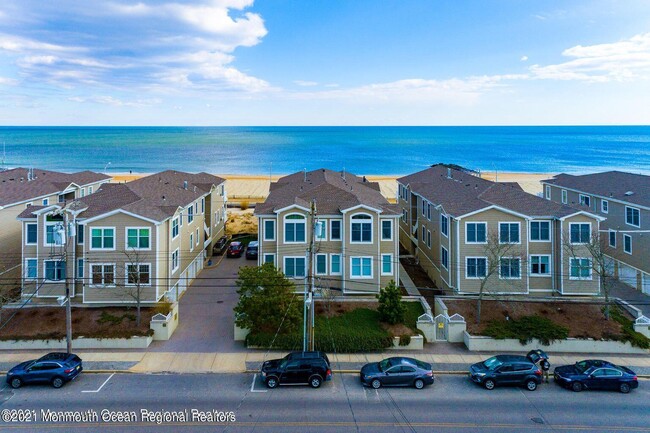 Building Photo - 221 Beach Front