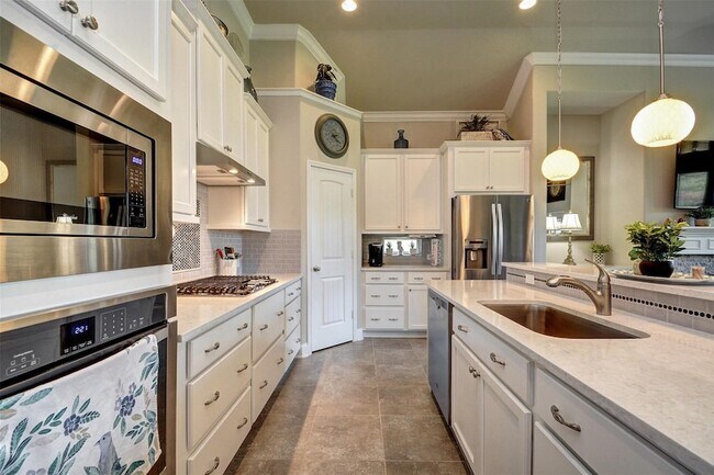 Building Photo - 15106 Huckleberry Harvest Trail