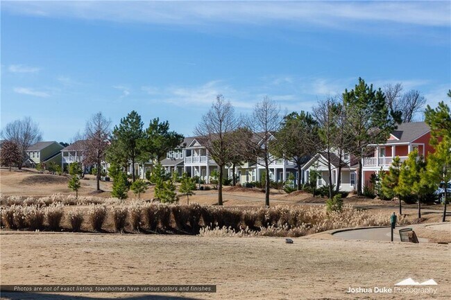 Building Photo - 1654 N Izard Ln