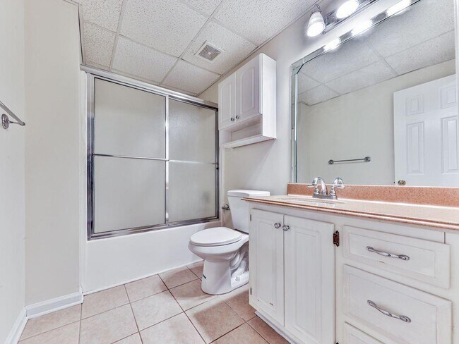Building Photo - 3007 Clove Tree Ln