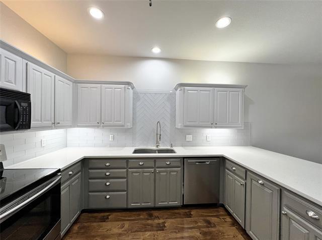 Building Photo - 2116 Clear Lake Rd