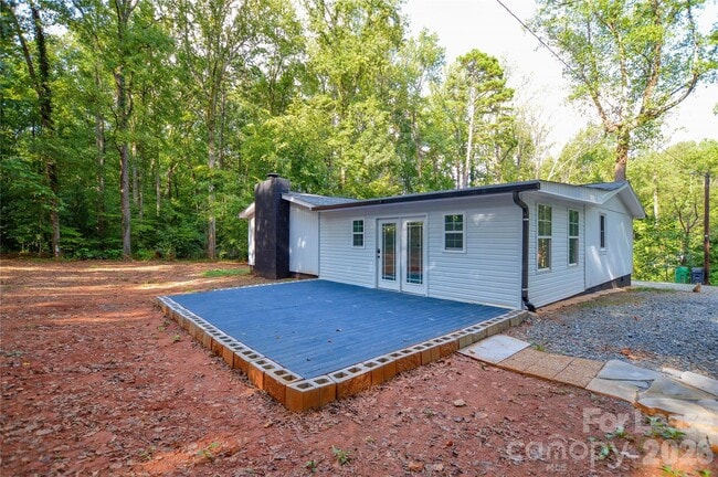 Building Photo - 5821 Hornet Dr