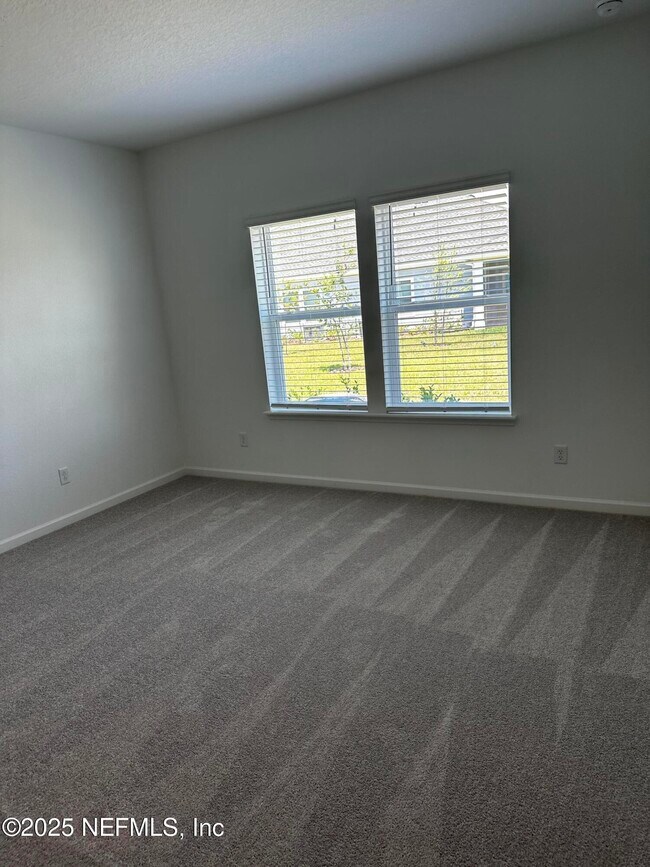 Building Photo - 235 Simonson Run