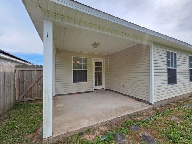 Building Photo - 776 Pearl Sand Dr