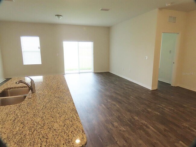 Building Photo - 3026 Nova Scotia Wy