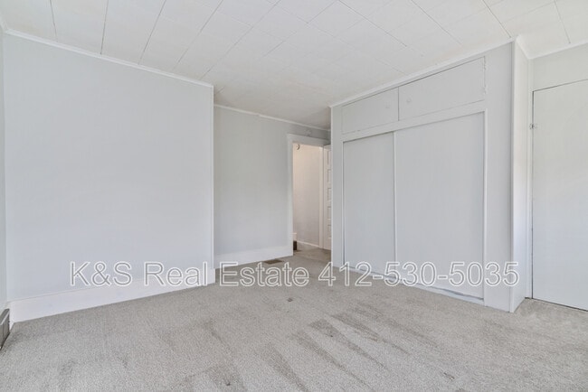 Building Photo - 523 Edgewood Ave