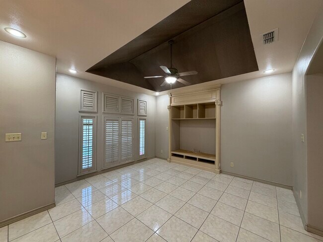 Building Photo - 426 Northstar Dr